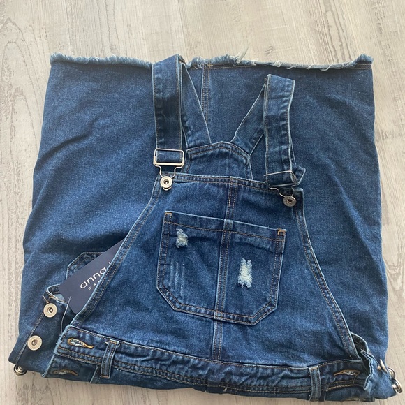 ANNA-KACI Junior Womens Distressed Denim Adjustable Strap Overall Dress. - Picture 7 of 7